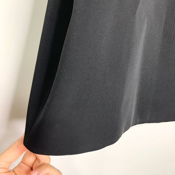 HALSTON HERITAGE Black Cutout Back V-Neck Fit &‎ Flare Dress Sz 4 - Picture 5 of 13